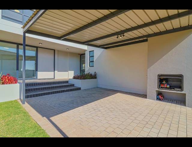 3 BEDROOM HOUSE FOR SALE IN JACKAL CREEK GOLF ESTATE